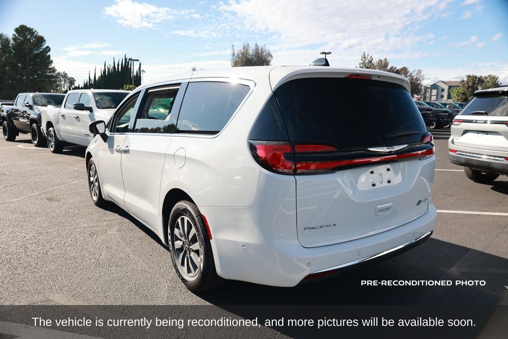 Used 2023 Chrysler Pacifica Plug-In Hybrid Touring L Van Passenger Van