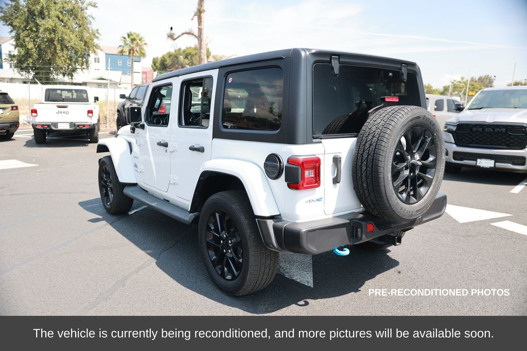 2022 Jeep Wrangler Unlimited 4xe Sahara photo 2