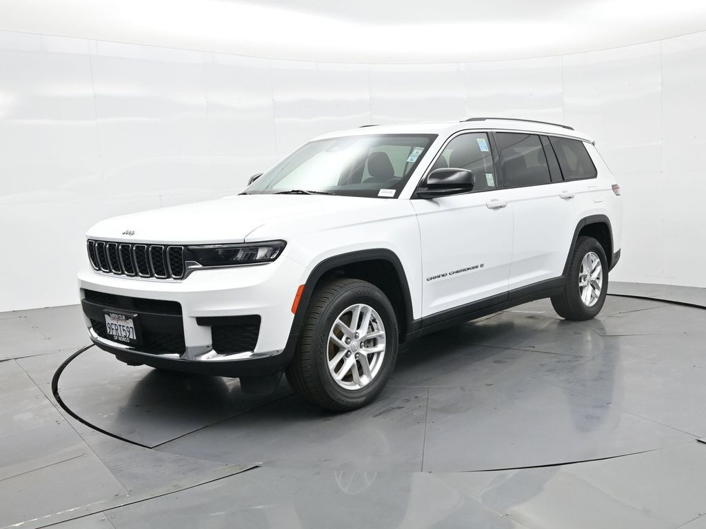 Used 2023 Jeep Grand Cherokee L Laredo SUV
