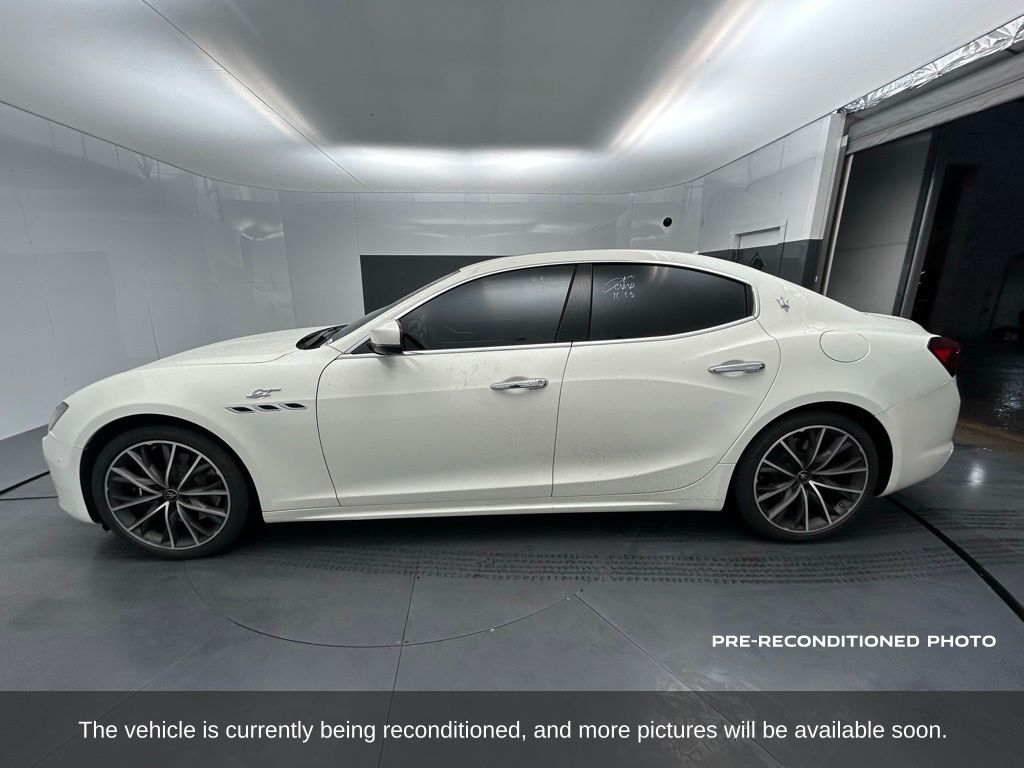 2023 Maserati Ghibli Base GT photo 2