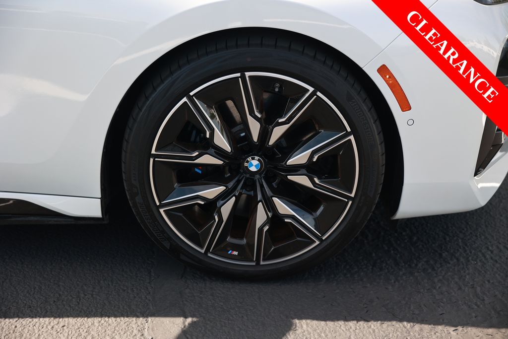 2025 BMW i7 M70 photo 3