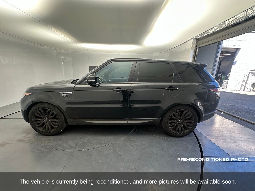 2017 Land Rover Range Rover Sport SuperCharged HSE photo 2