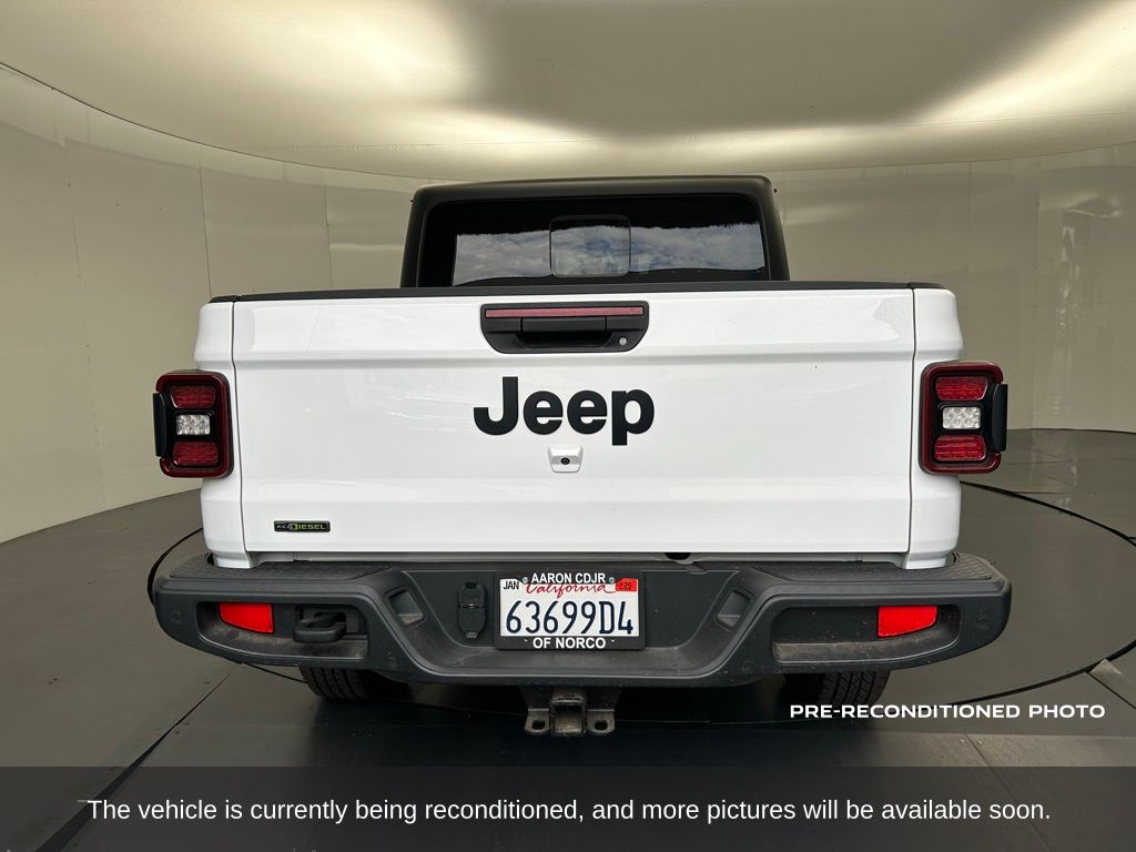 2023 Jeep Gladiator Sport photo 4