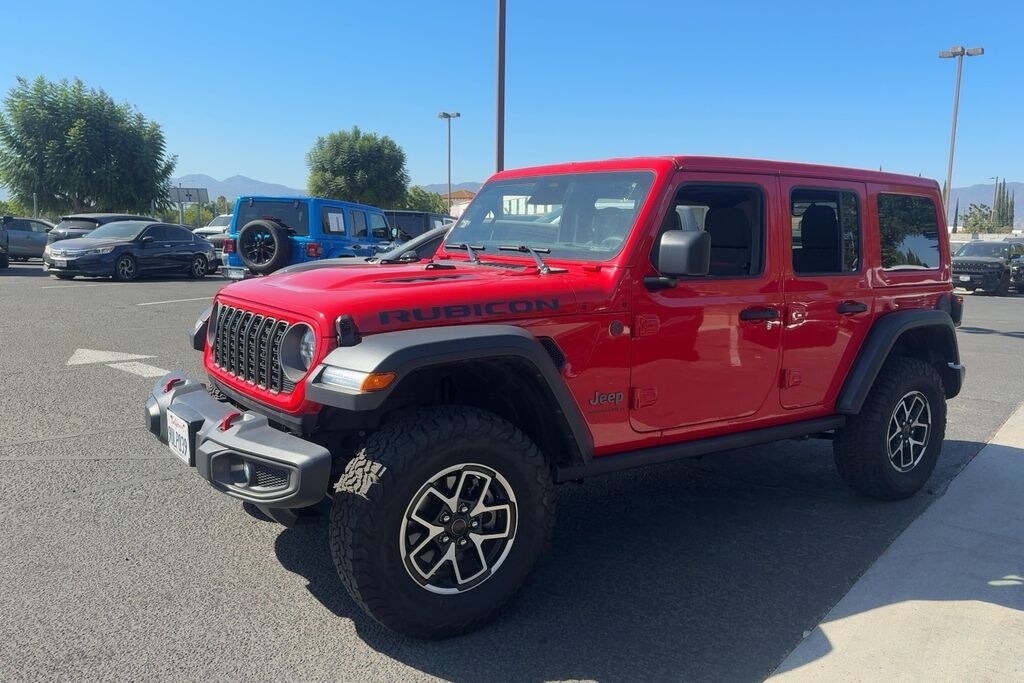Used 2025 Jeep Wrangler Rubicon SUV