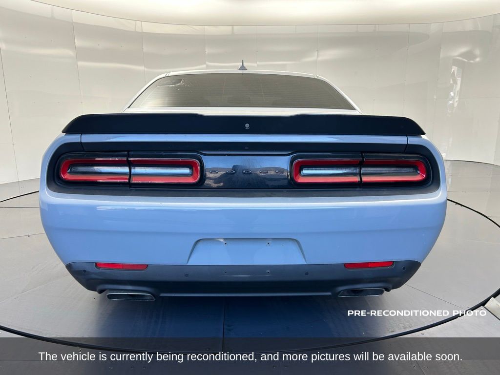 2021 Dodge Challenger R/T photo 4