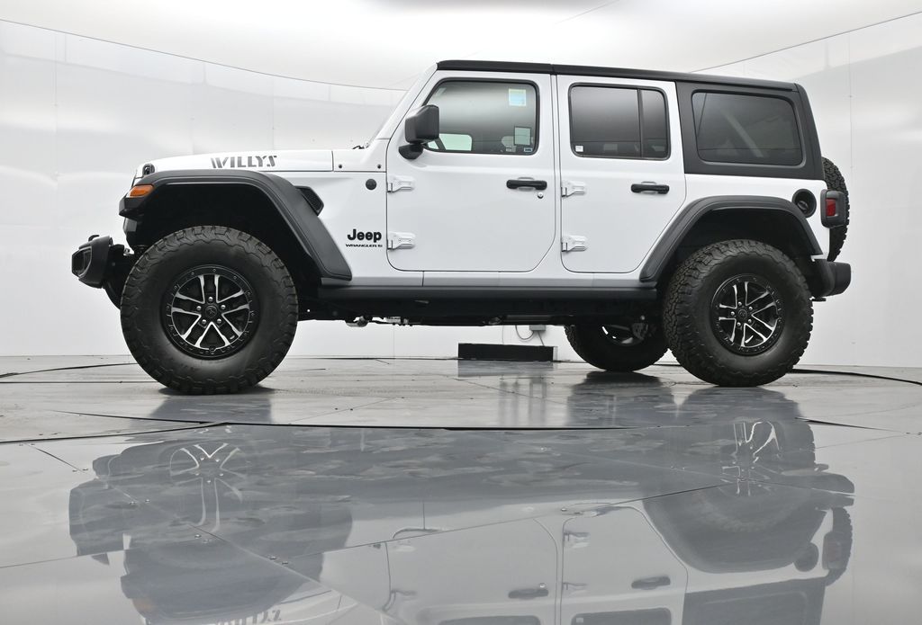 2025 Jeep Wrangler 4-Door Willys - Photo 46