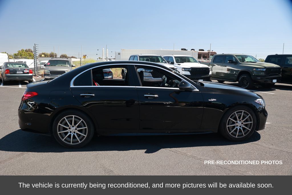 2025 Mercedes-Benz AMG C 43 4MATIC photo 6