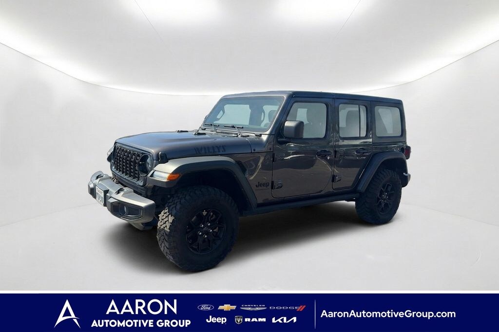 Used 2025 Jeep Wrangler Sport SUV