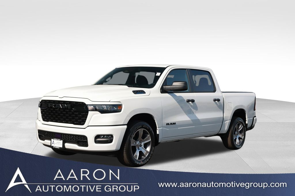 2026 RAM 1500 Express Crew Cab 5'7's photo