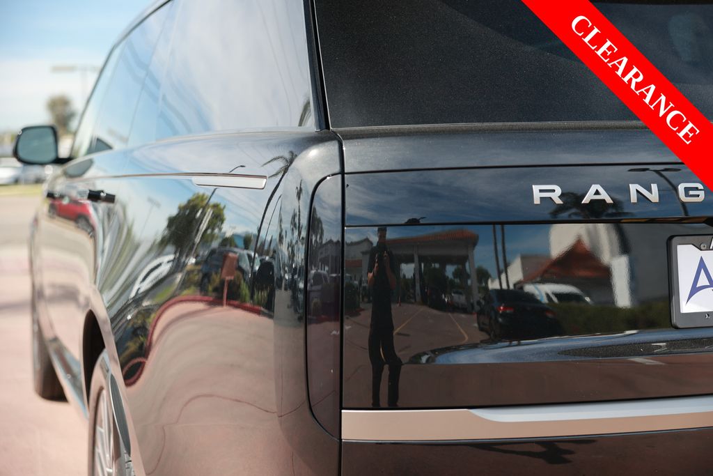 2025 Land Rover Range Rover SE - Photo 13