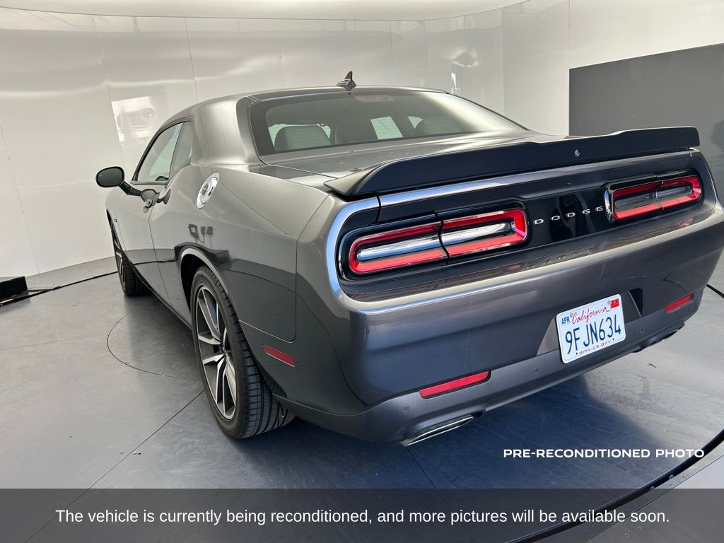 2023 Dodge Challenger R/T Plus photo 3