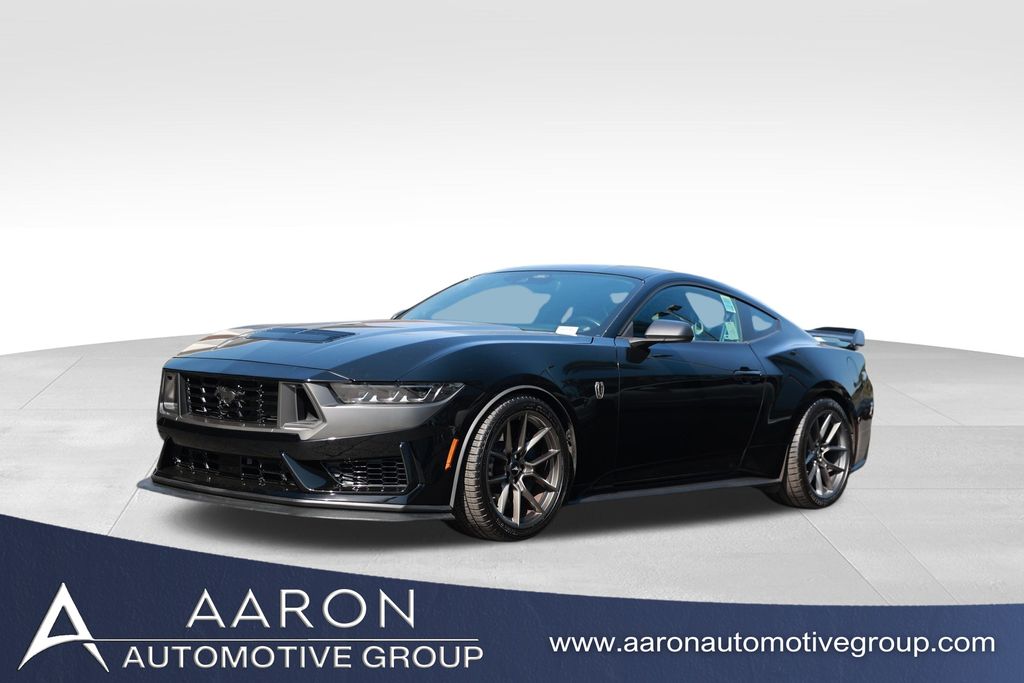 2024 Ford Mustang Dark Horse's photo