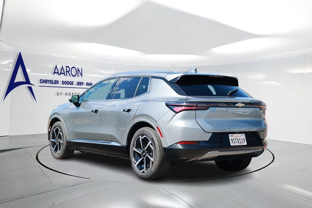 Used 2025 Chevrolet Equinox EV LT SUV
