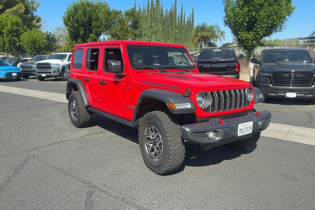Used 2025 Jeep Wrangler Rubicon SUV