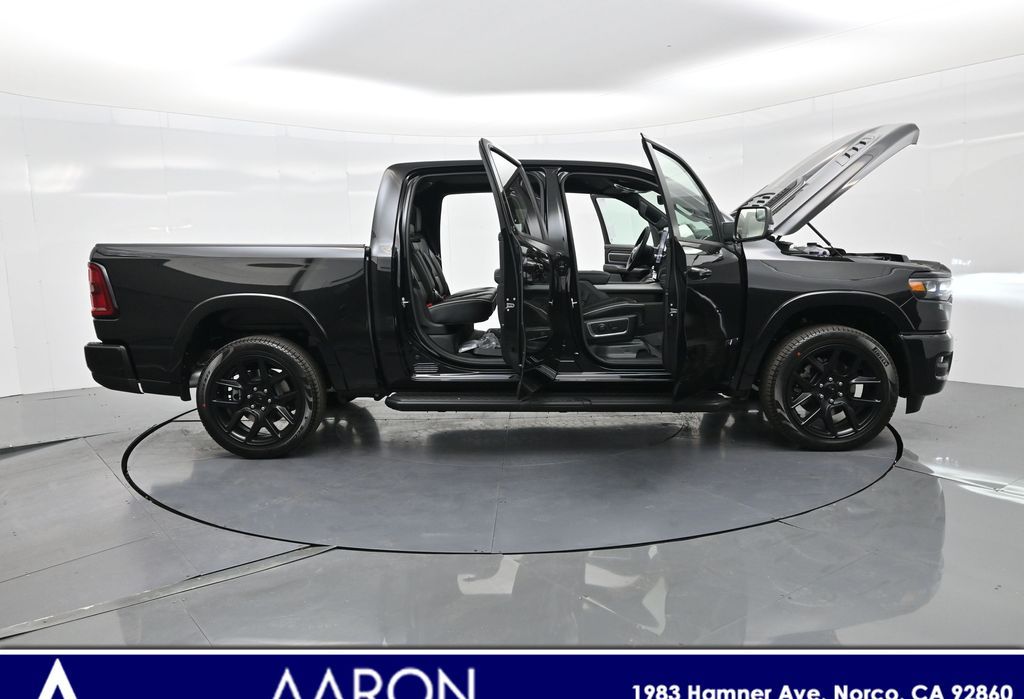 2026 Ram 1500 Laramie photo 3
