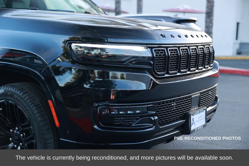 2024 Jeep Wagoneer Series II photo 6