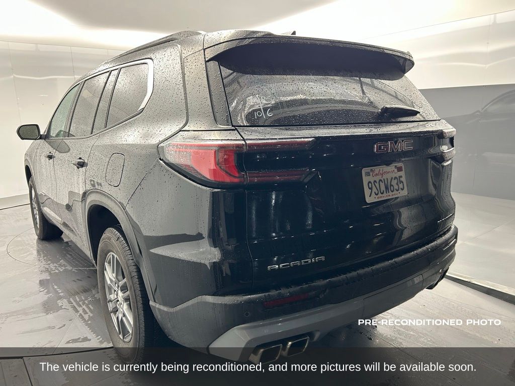 2025 Gmc Acadia Elevation photo 3