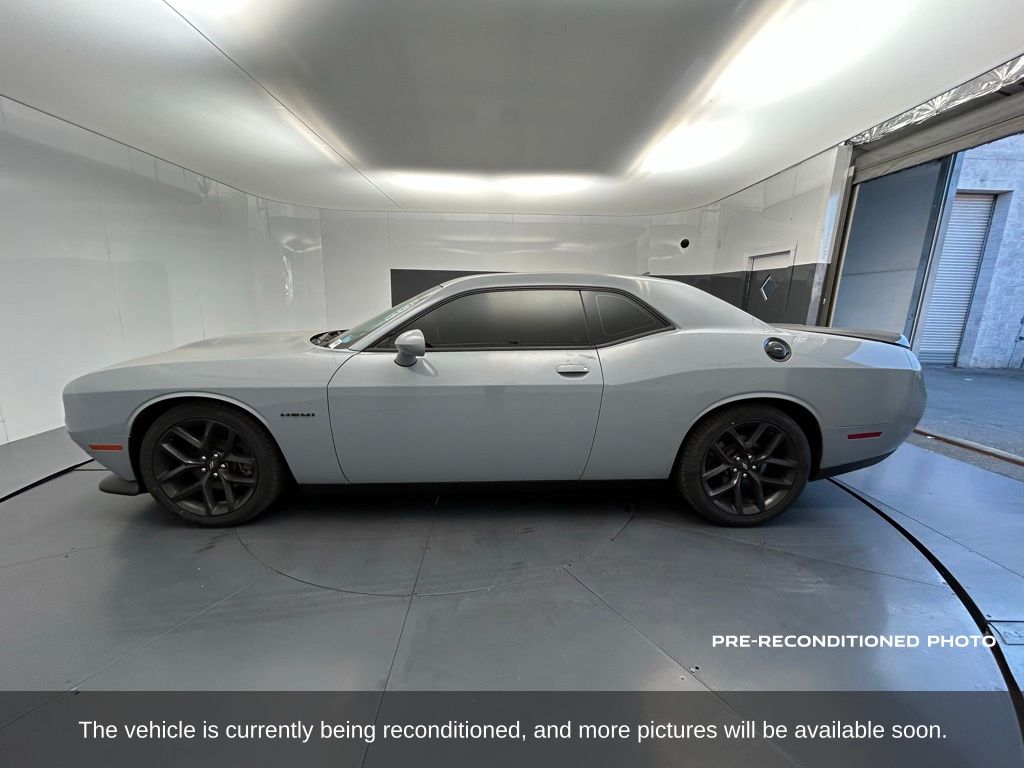 2021 Dodge Challenger R/T photo 2