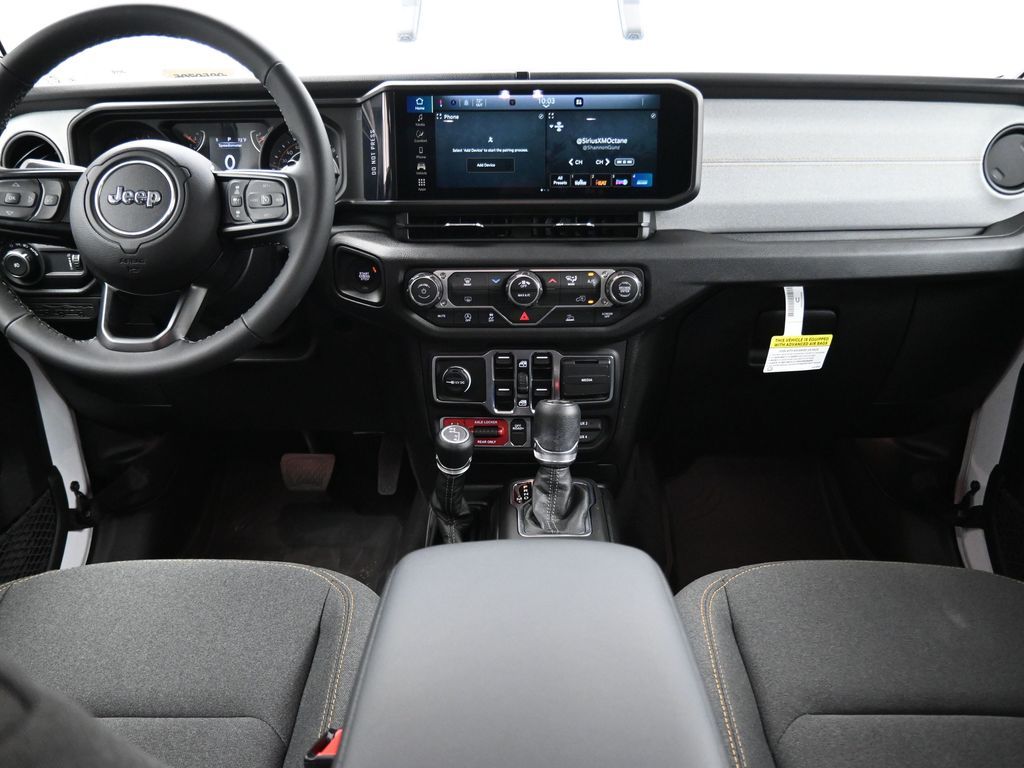 2025 Jeep Wrangler 4-Door Willys - Photo 28