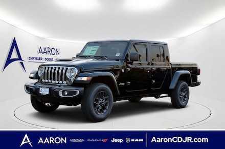 2026 Jeep Gladiator Sport S Pickup