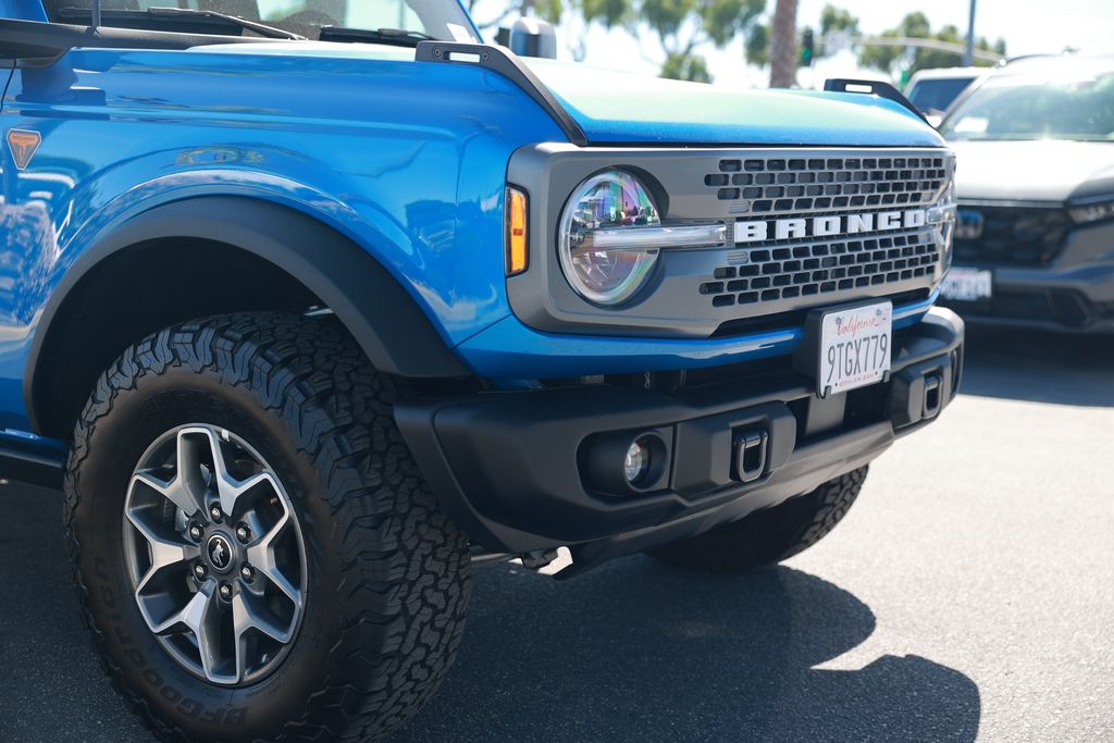 2025 Ford Bronco Badlands photo 6