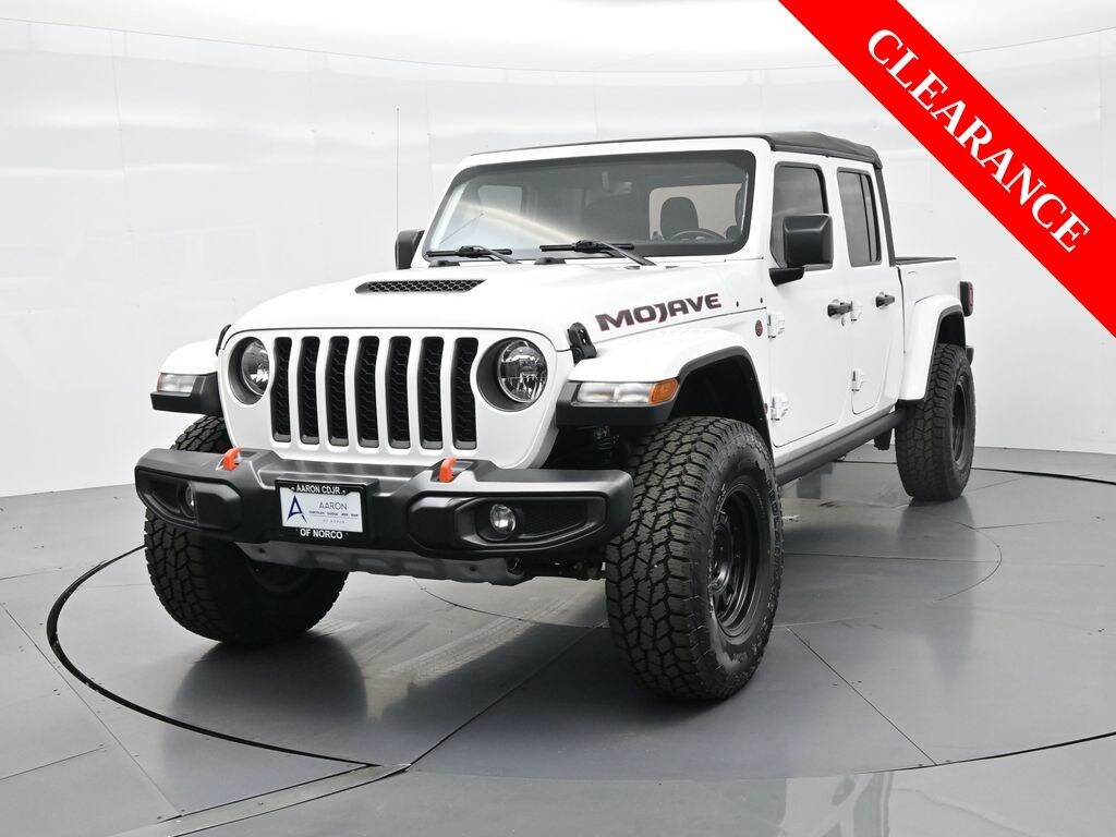 Used 2023 Jeep Gladiator Mojave Truck Crew Cab