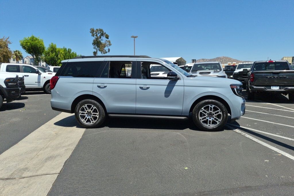 Used 2025 Ford Expedition Active SUV
