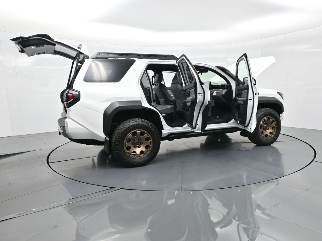 2025 Toyota 4Runner photo 4