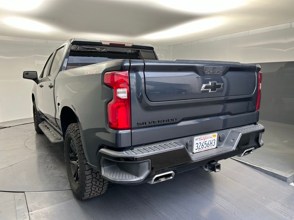 2021 Chevrolet Silverado 1500 LT Trail Boss photo 3