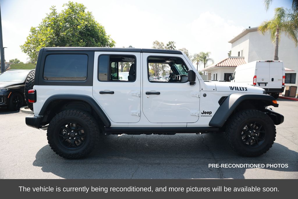 2024 Jeep Wrangler Sport photo 6