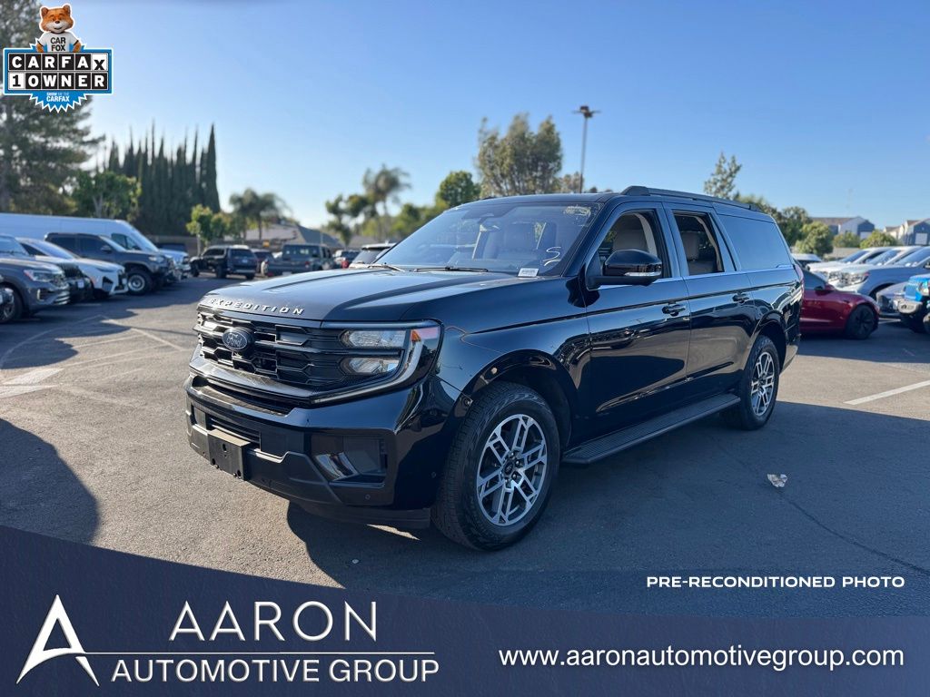 2025 Ford Expedition's photo
