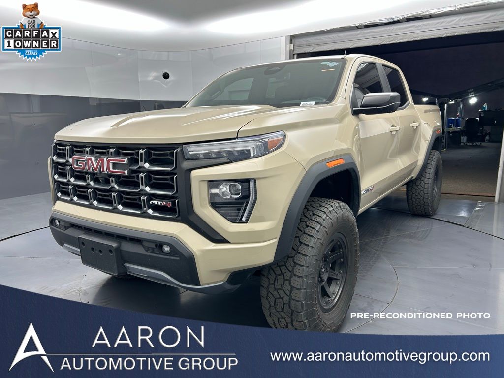 2023 GMC Canyon AT4's photo