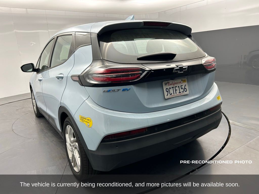 2022 Chevrolet Bolt EV 1LT photo 3