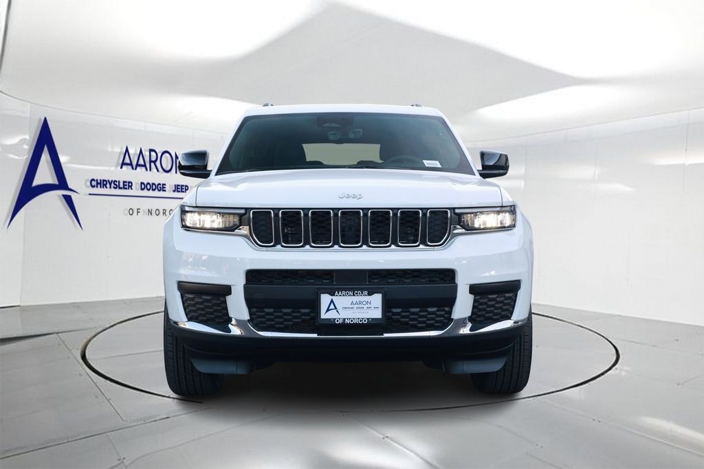 New 2026 Jeep Grand Cherokee L Laredo Sport Utility