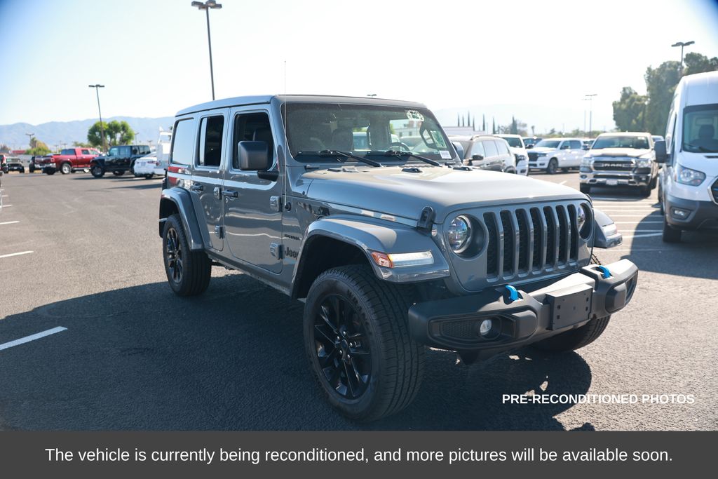 2023 Jeep Wrangler 4xe Sahara photo 3