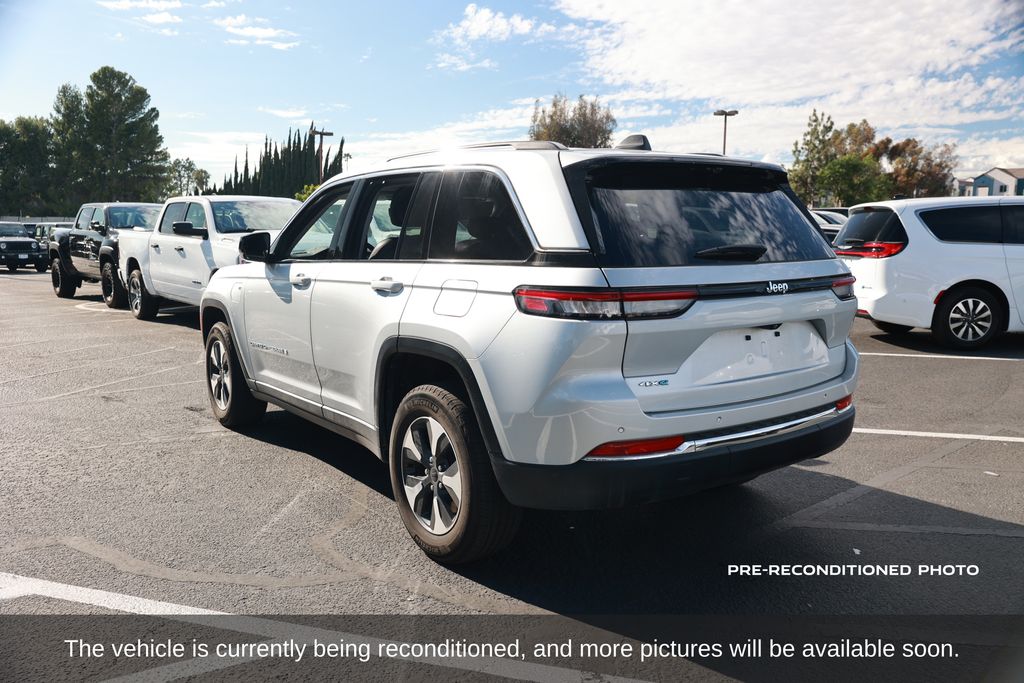 2022 Jeep Grand Cherokee 4xe Base photo 3