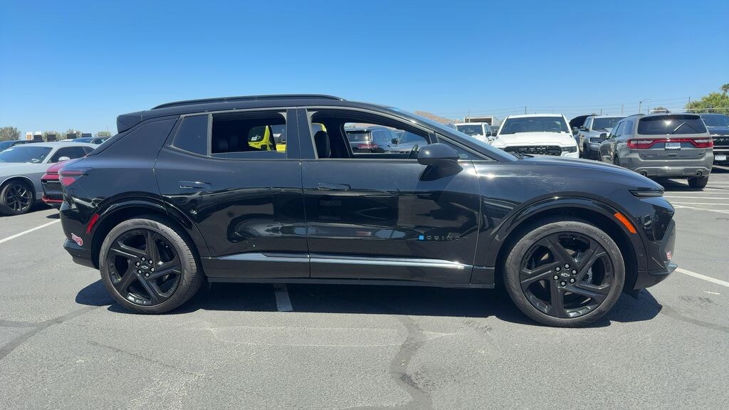 Used 2024 Chevrolet Equinox EV RS w/0RP SUV