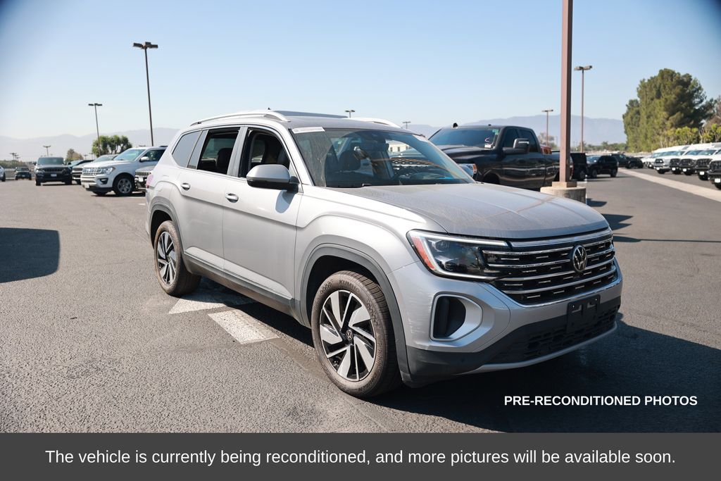 2024 Volkswagen Atlas 2.0T SEL photo 3