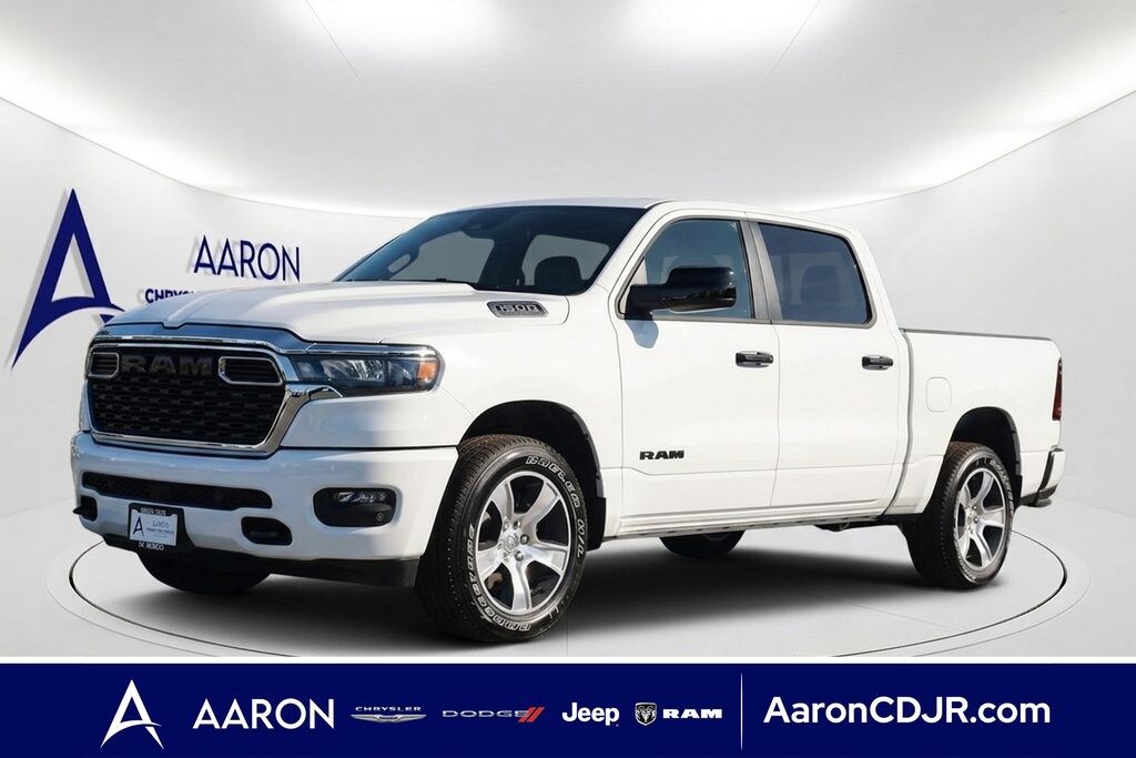 New 2026 Ram 1500 Express Pickup