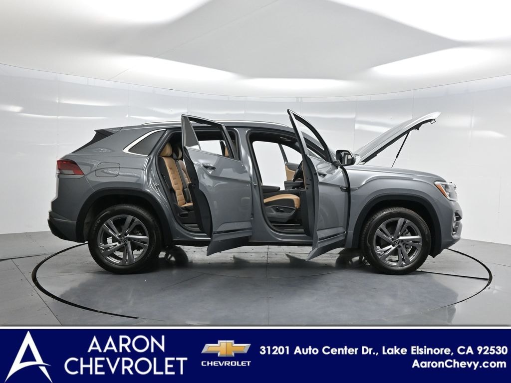 Used 2024 Volkswagen Atlas Cross Sport 2.0T SEL R-Line SUV