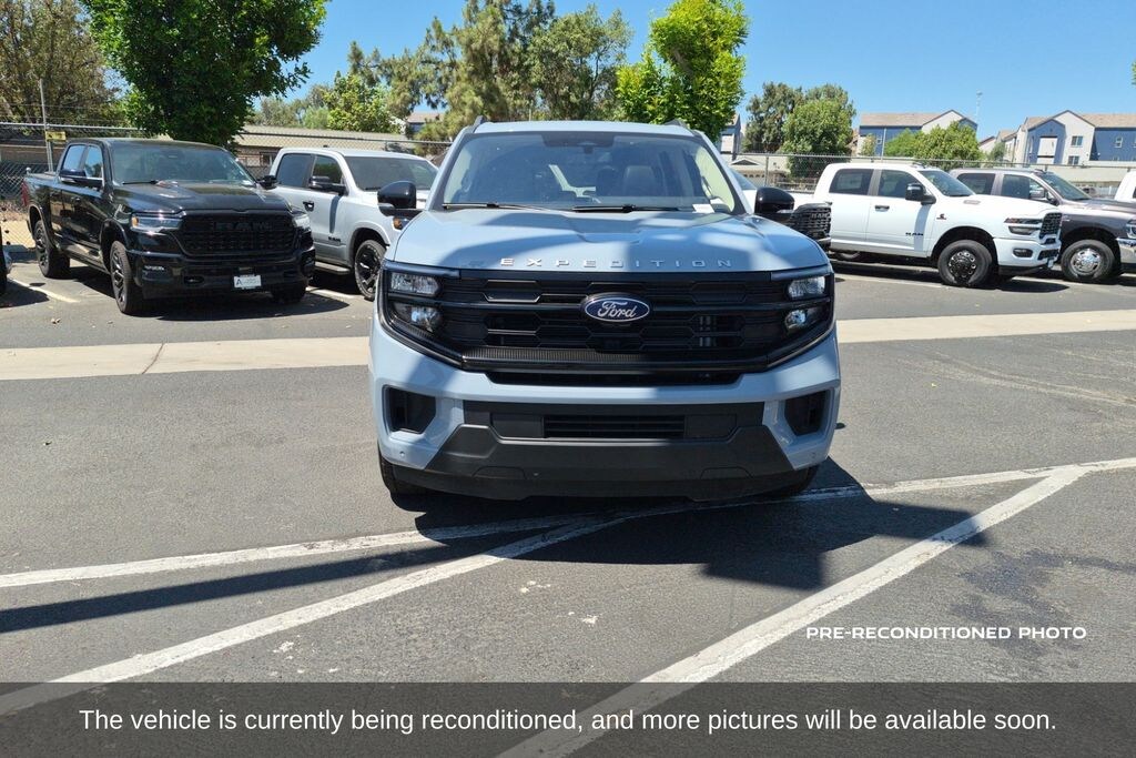 Used 2025 Ford Expedition Active SUV