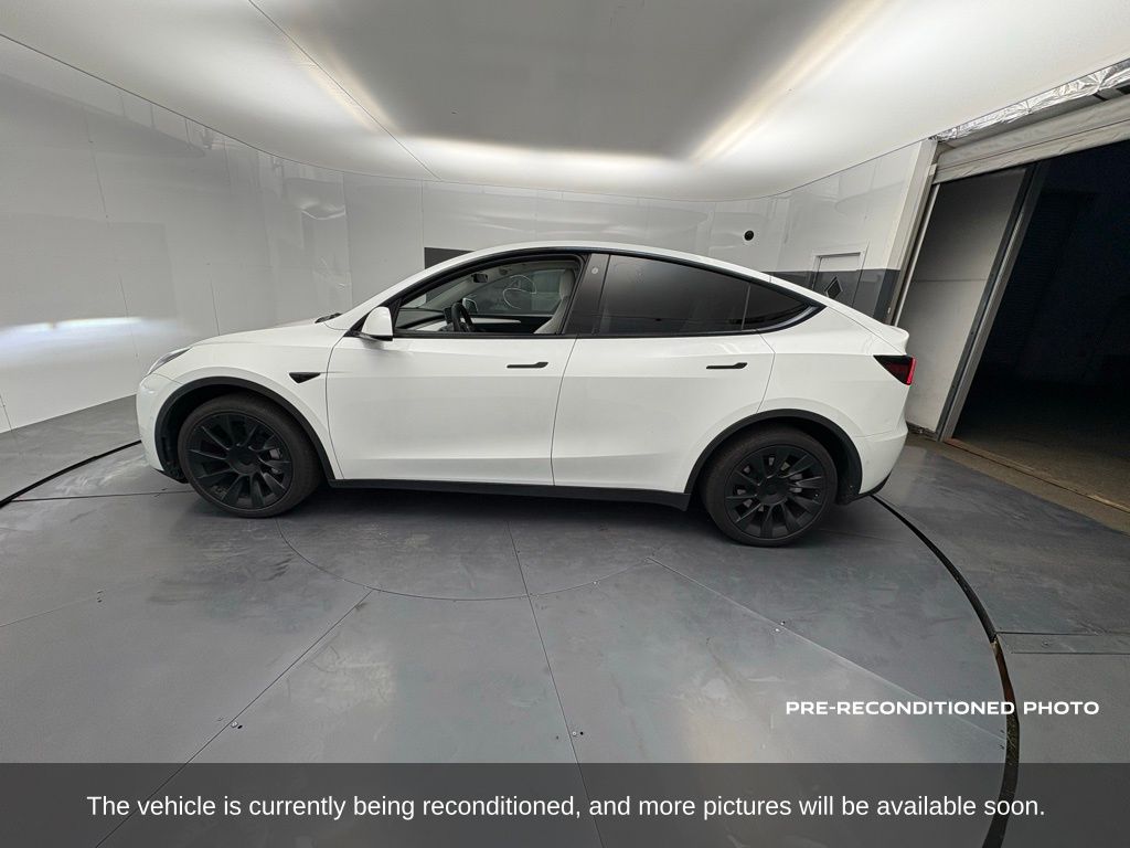 Used 2022 Tesla Model Y Long Range with VIN 7SAYGDEE3NF547589 for sale in Norco, CA