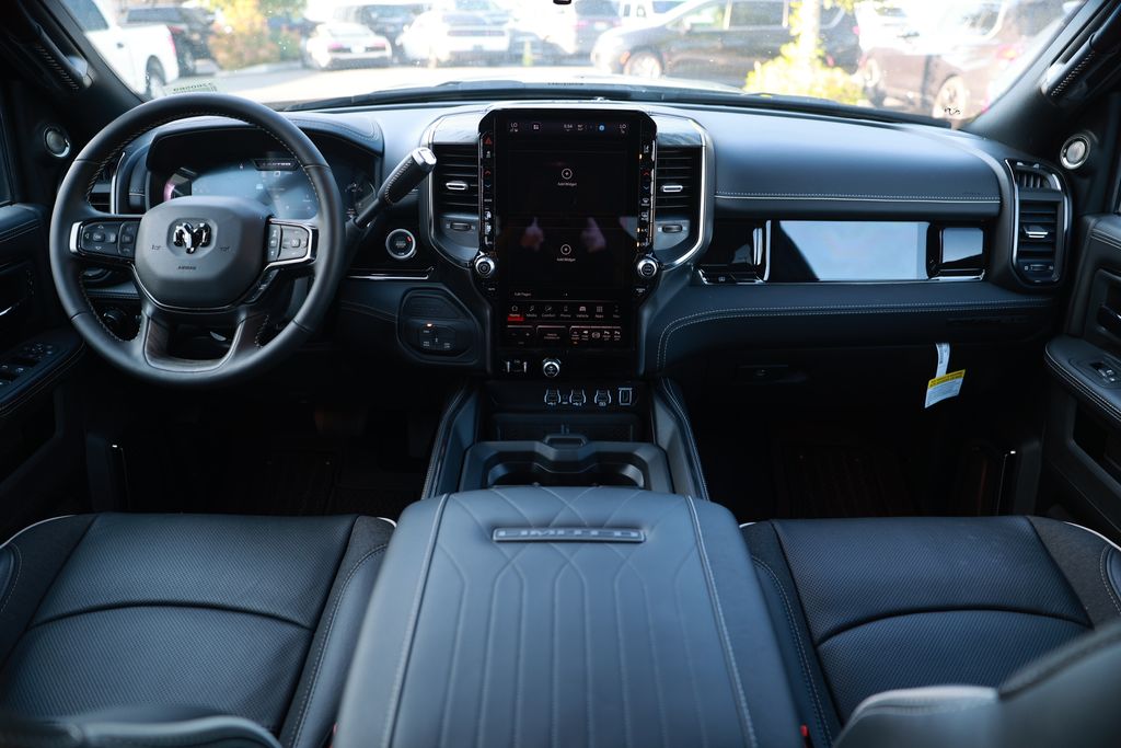 2026 RAM 3500 Limited - Photo 25