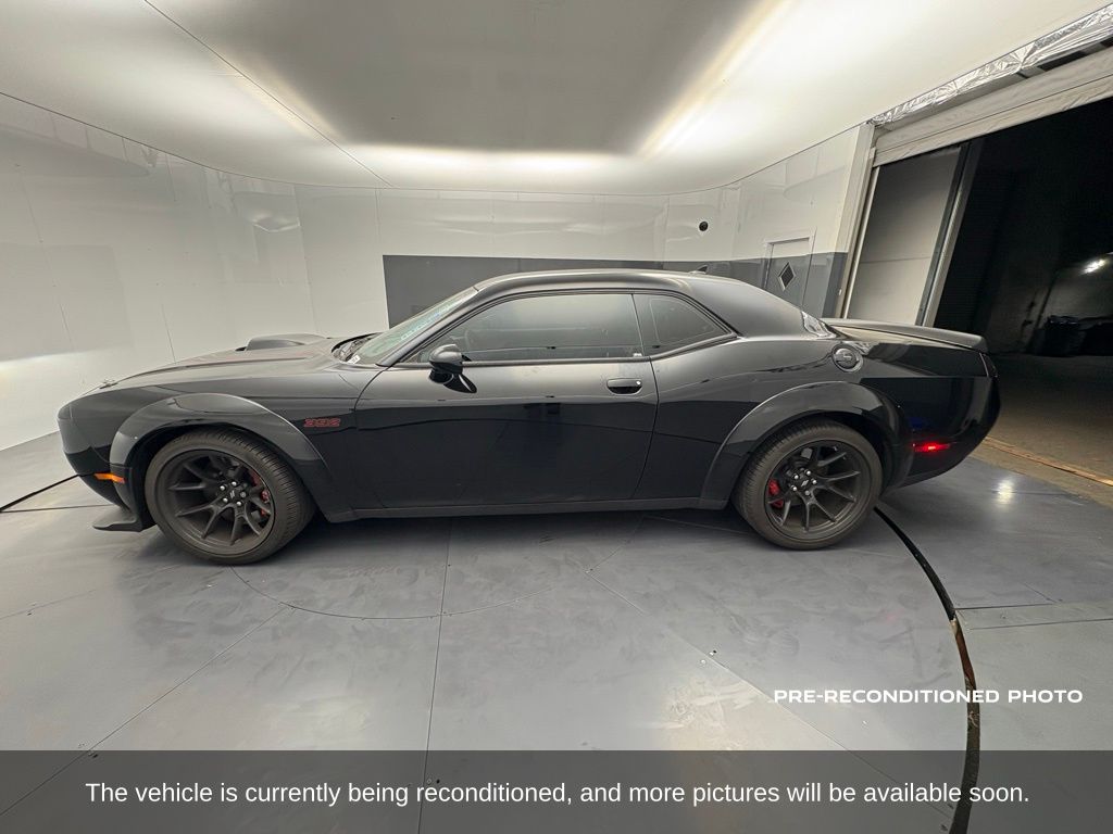 2023 Dodge Challenger R/T Scat Pack photo 2