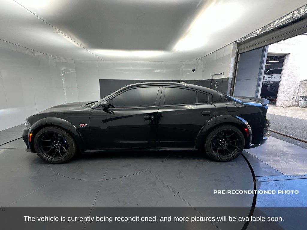2023 Dodge Charger Scat Pack photo 2