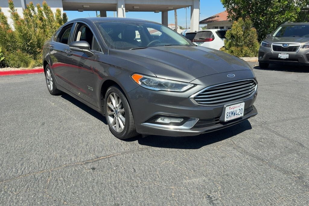 Used 2017 Ford Fusion Energi SE Luxury Sedan