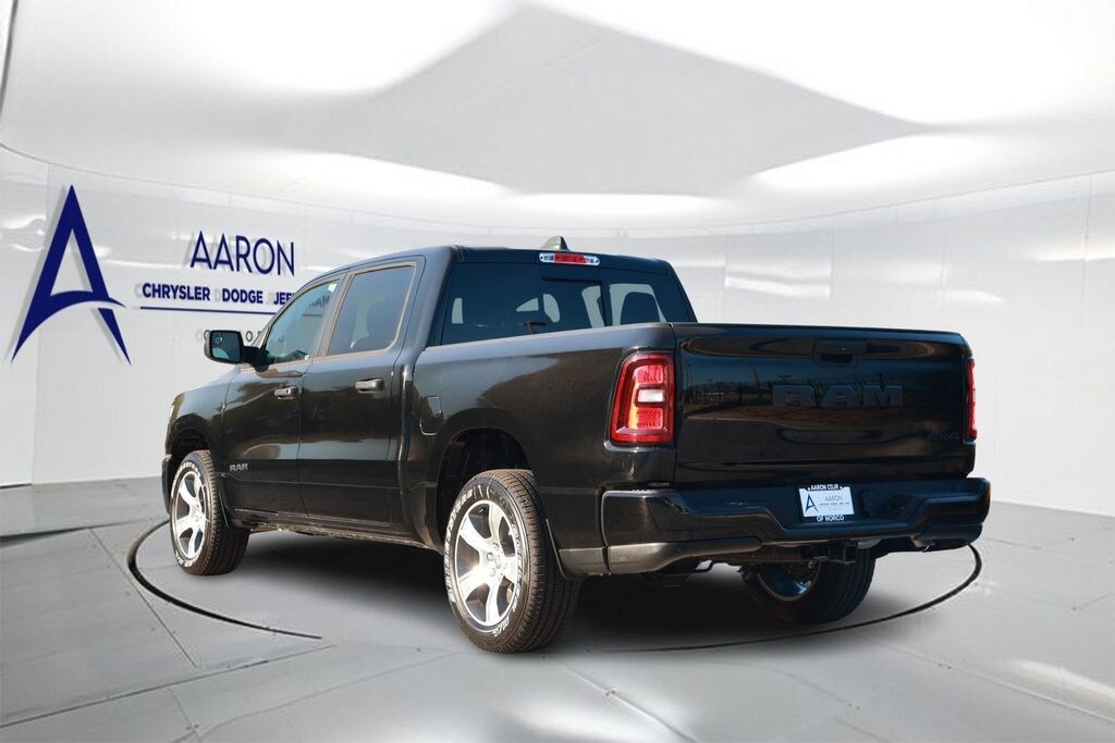 New 2026 Ram 1500 Express Pickup