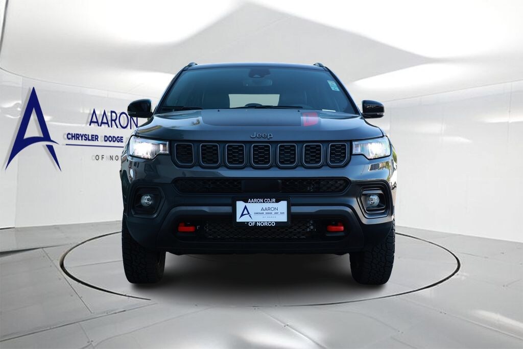 Used 2024 Jeep Compass Trailhawk SUV