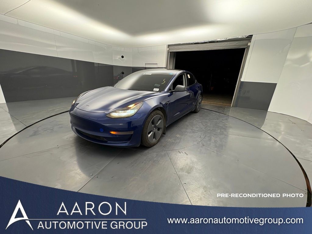 2022 Tesla Model 3 Base's photo