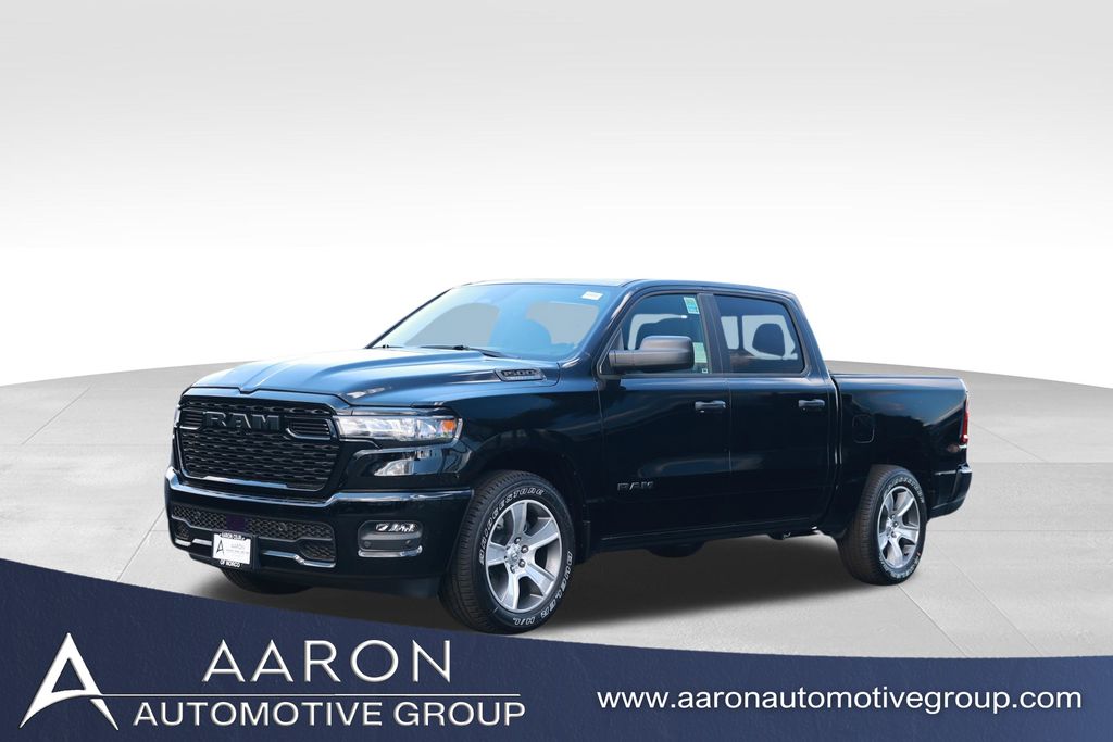 2026 RAM 1500 Express Crew Cab 5'7's photo